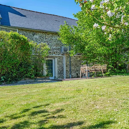 Holiday home De Seulline - Votre Parenthese Nature Avec Etang Prive, Bain Nordique & Moments Petanque